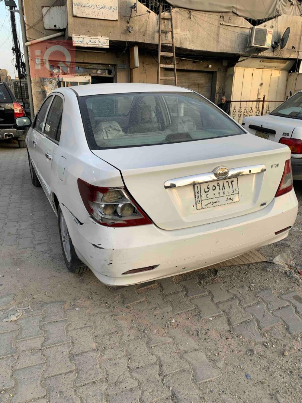 بی وای دی F3